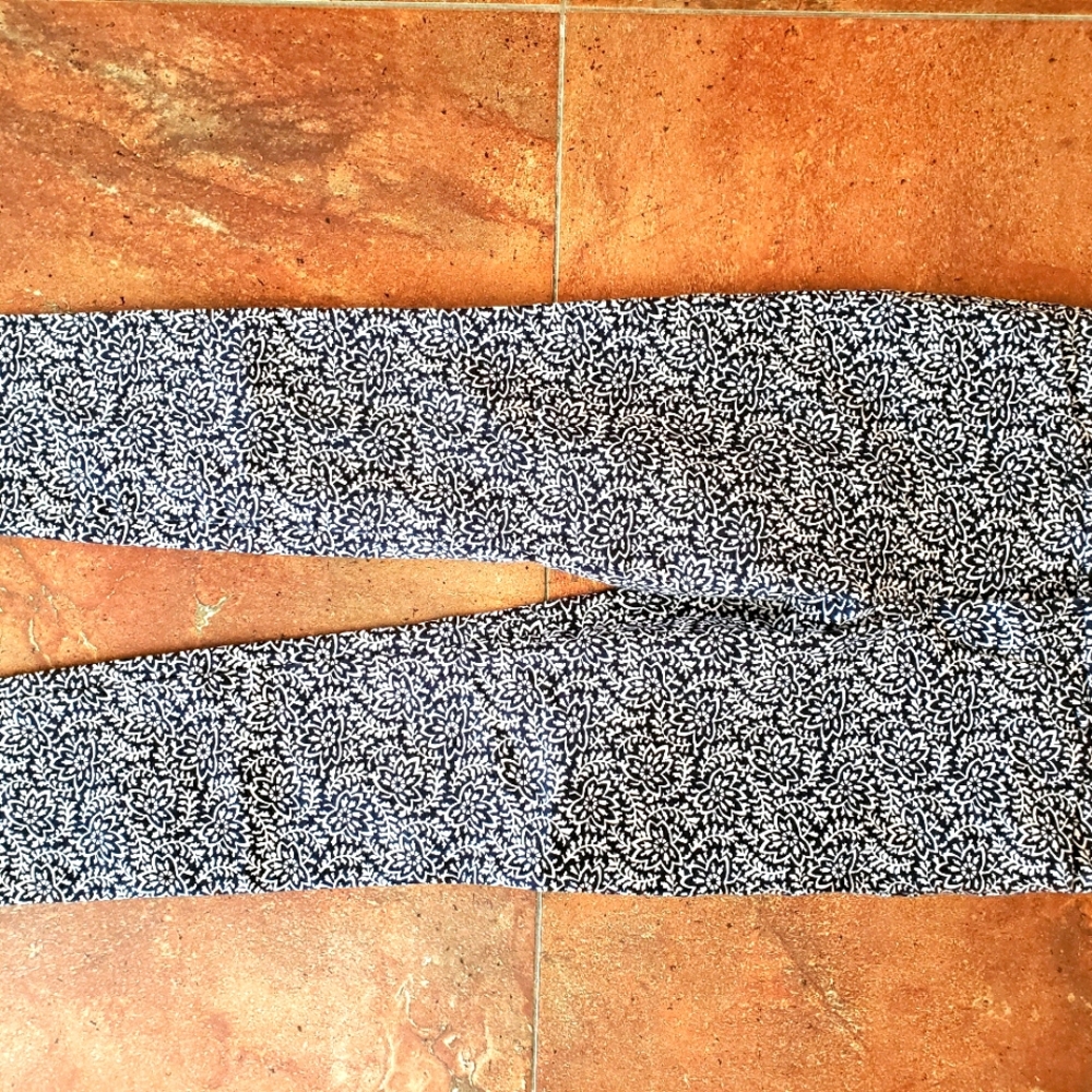 Gap stretch Navy/White pattern slim pants 0R